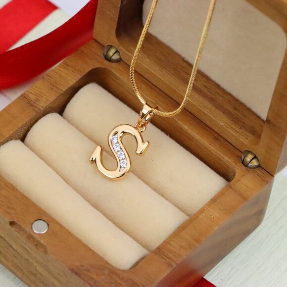 "Rose Gold Letter S Pendant with Sparkling Crystals – Elegant Finish, XPPT1368 - Picture 5 of 13